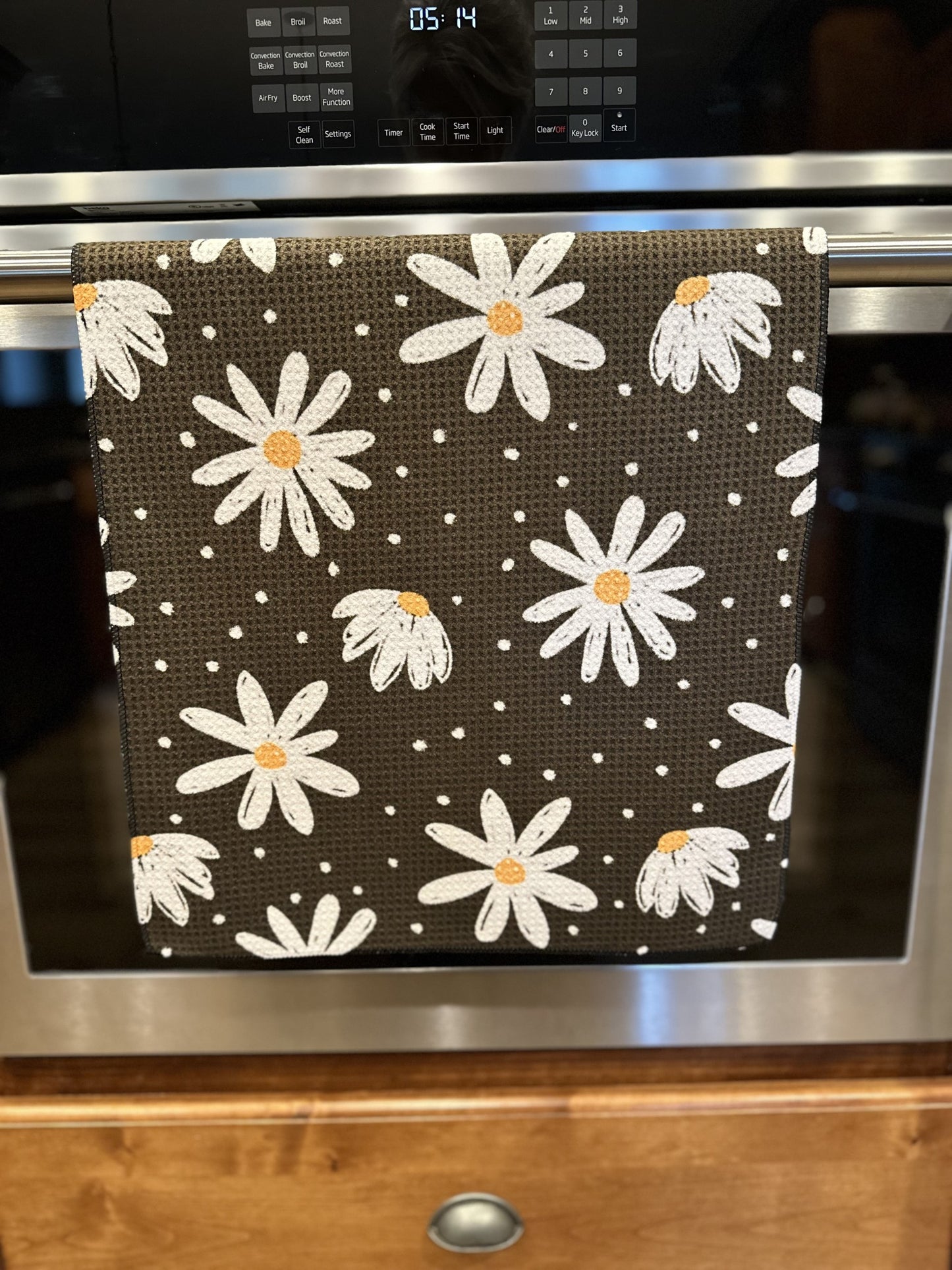 I love daisy's Waffle kitchen towel