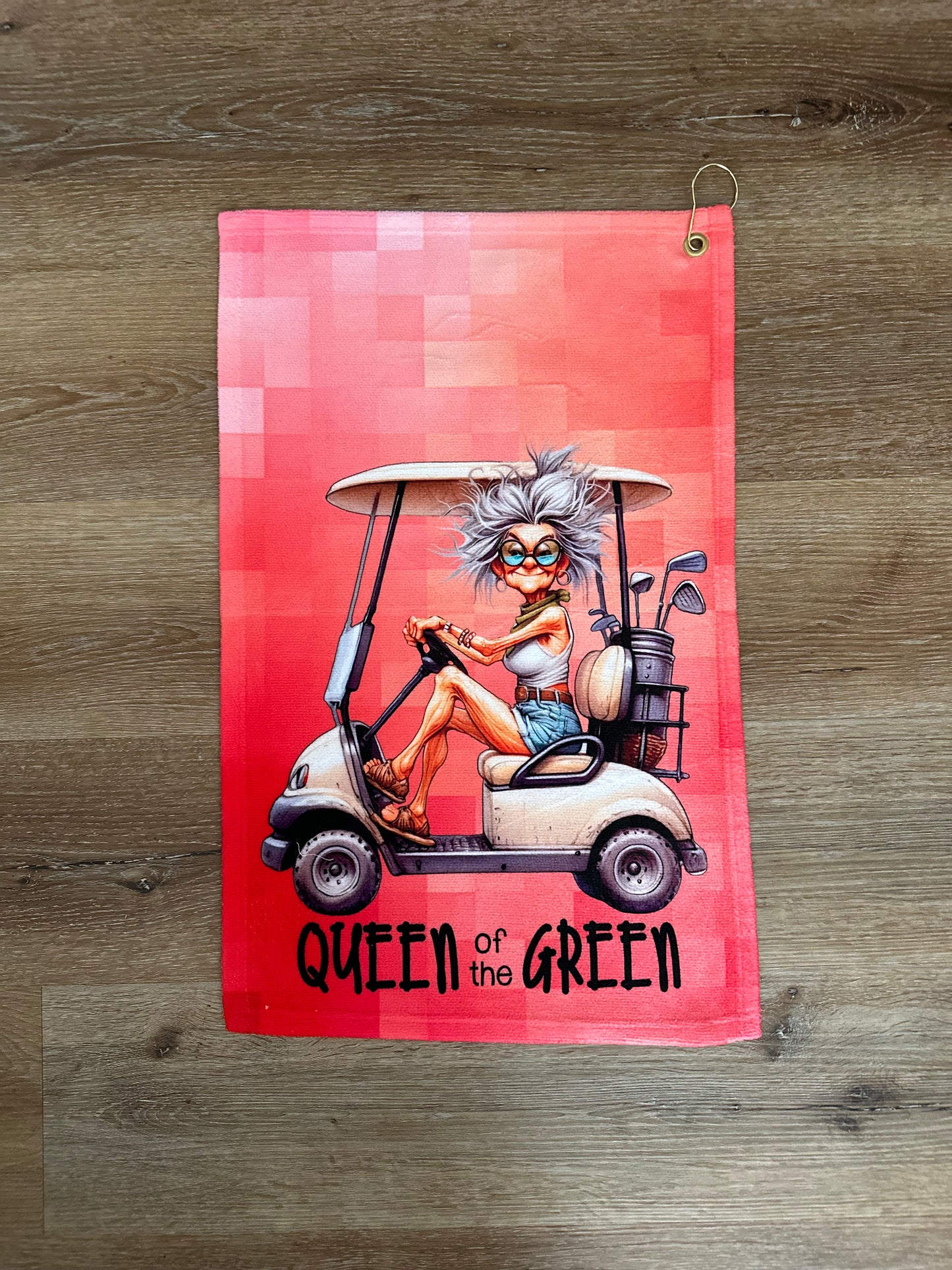 Red queen of the green sports towel